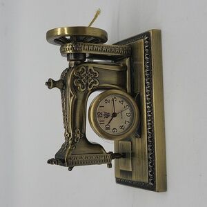 1991- Sewing Machine Clock NWT